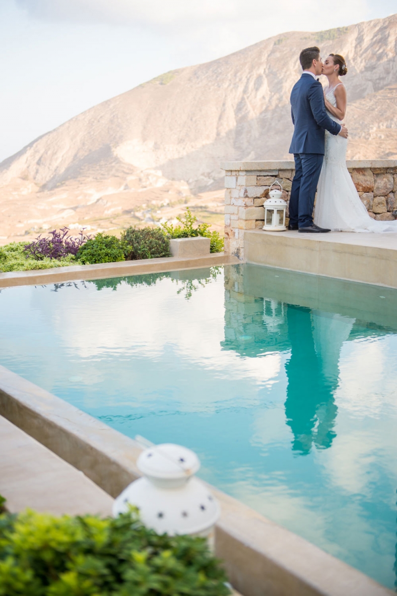 Classy and Romantic Destination Wedding in Santorini