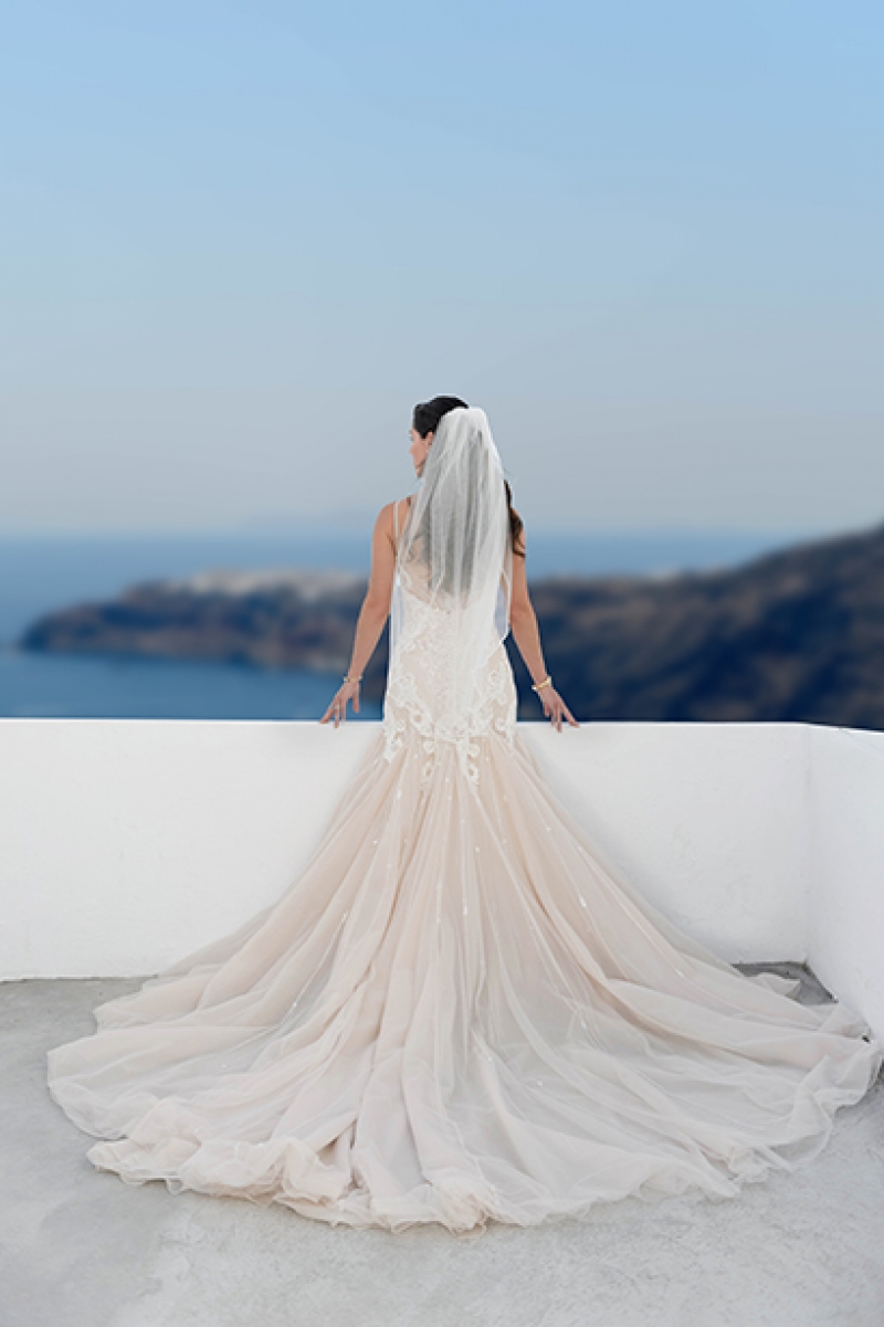 Dreamy Wedding at Santorini Gem